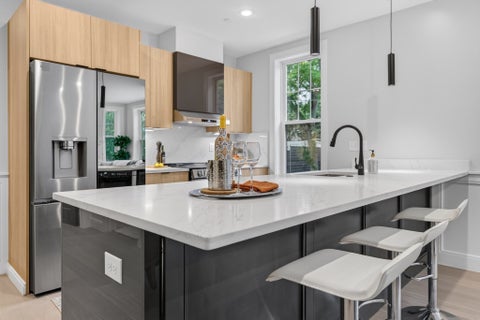 Photo of 1006A Broadway #A, Somerville, MA 02144 (MLS # 73583386)