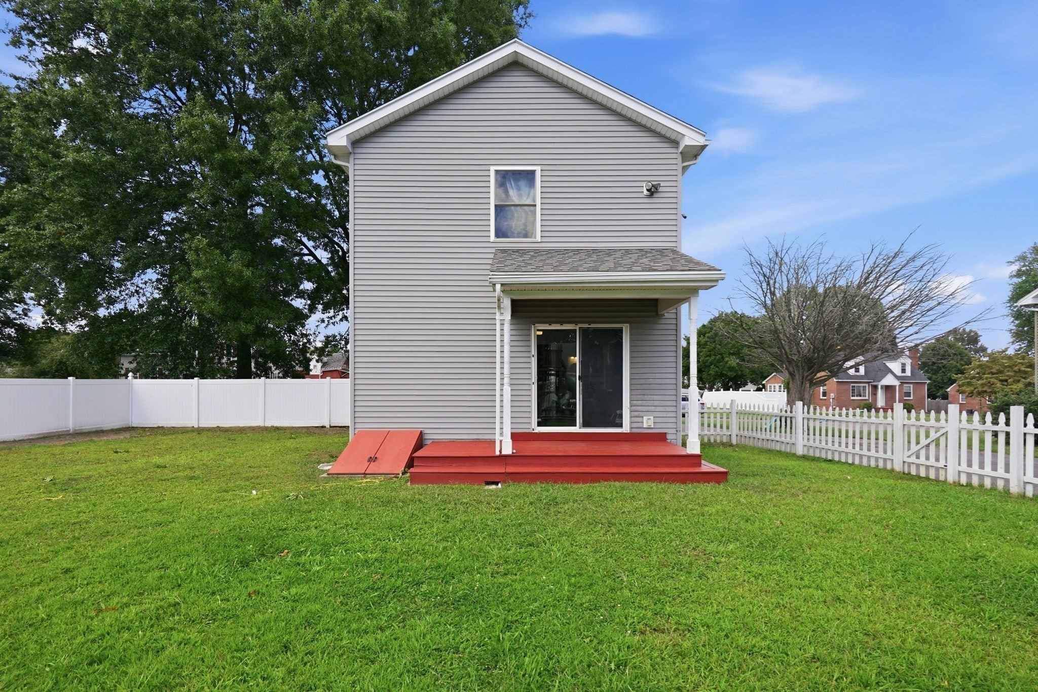 69 Arthur St, Chicopee, MA, 69 Arthur St, Chicopee, MA Photo #24