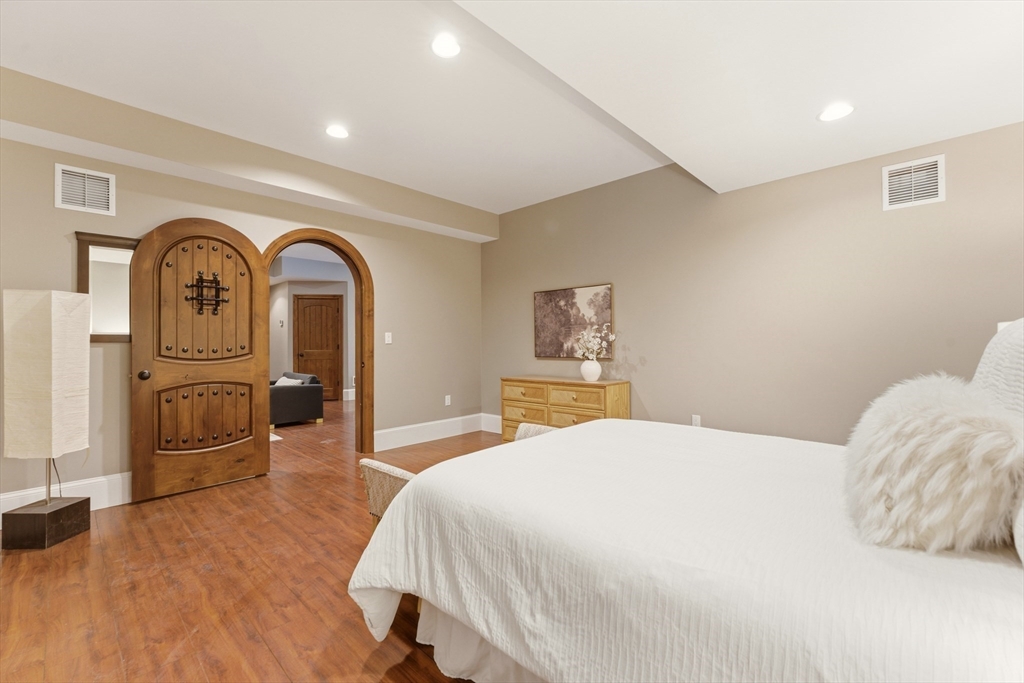 64 Cudworth Ln, Sudbury, MA Photo #35