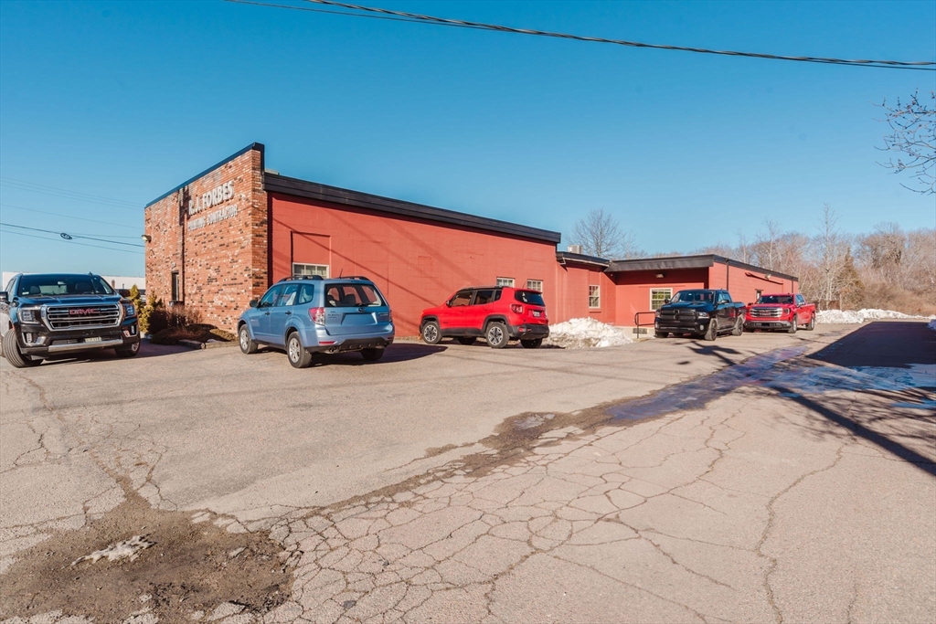 228 Oneil Blvd