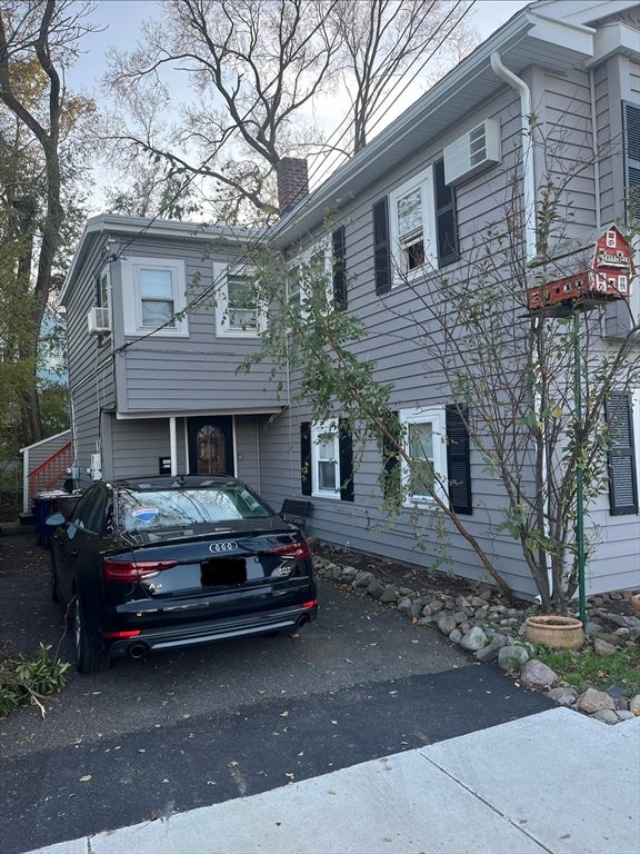 49 George Ave
