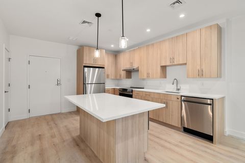 1151 Walnut 405 Newton MA 02461