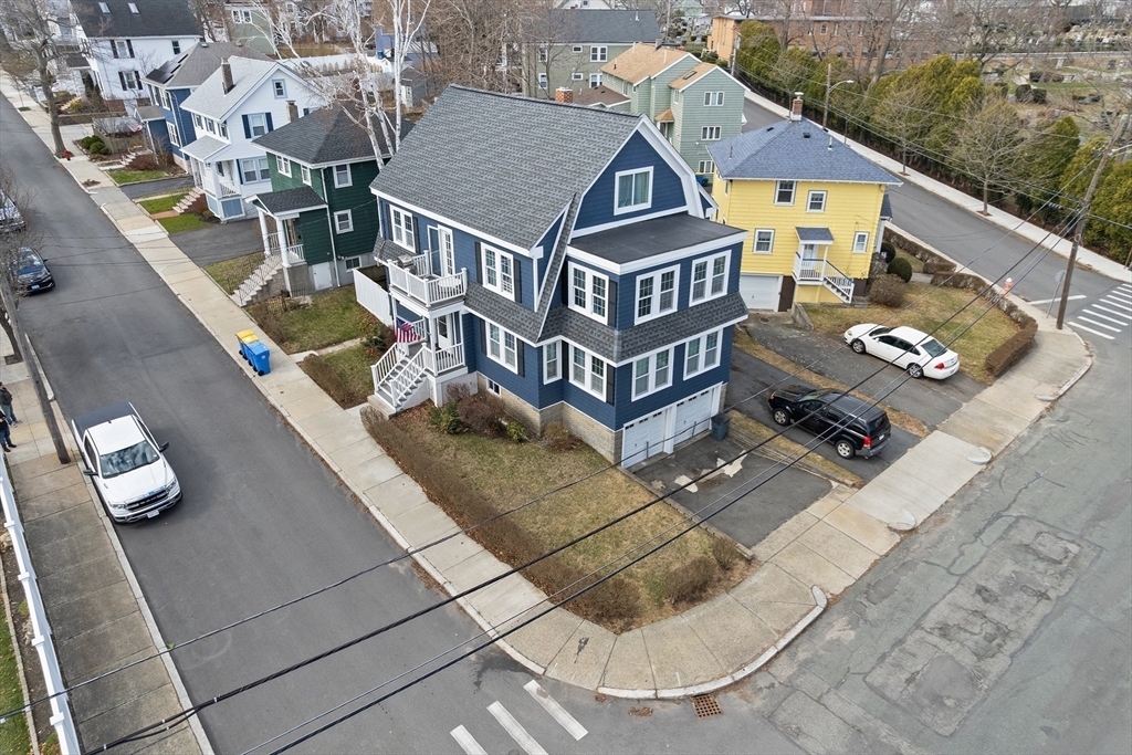 86 Chester Ave