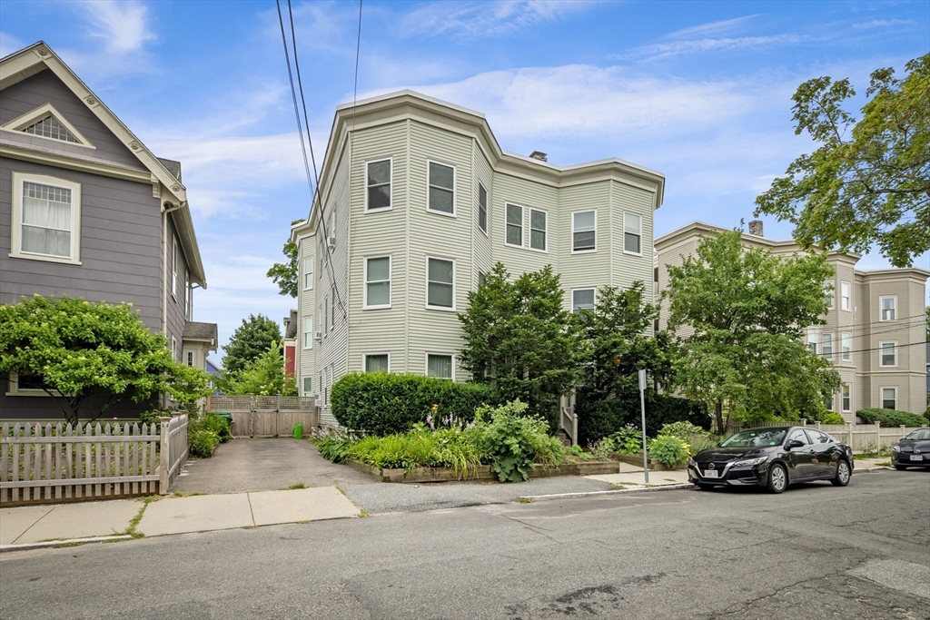14 Holton St #3, Medford, MA, 14 Holton St #3, Medford, MA Photo #32