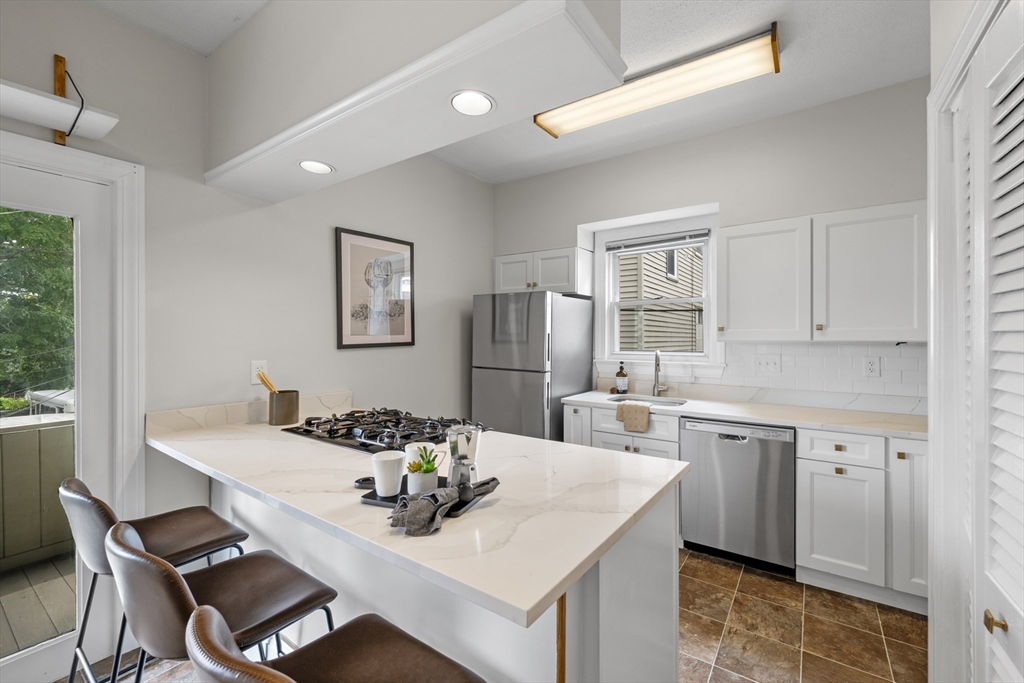 14 Holton St #3, Medford, MA, 14 Holton St #3, Medford, MA Photo #8