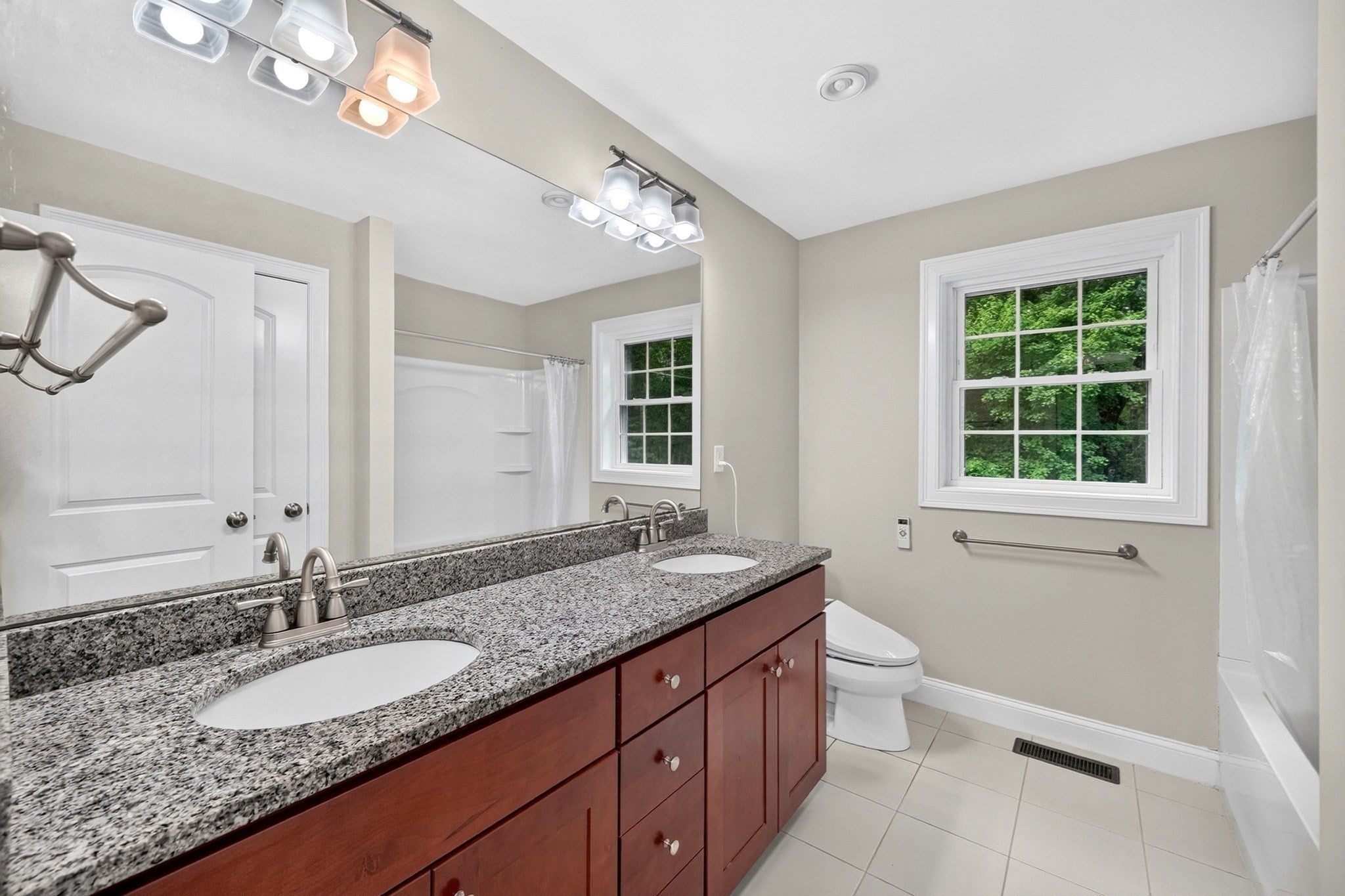 12 Cowdry Hill Rd, Westford, MA Photo #18