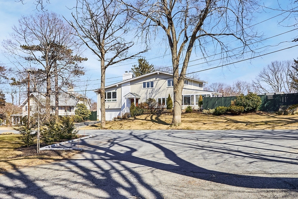 60 Gale Road