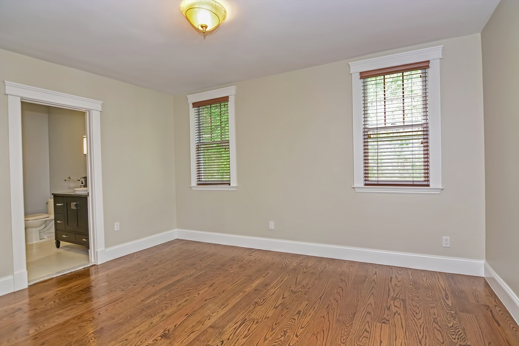 91 University Rd #2, Brookline, MA Photo #7