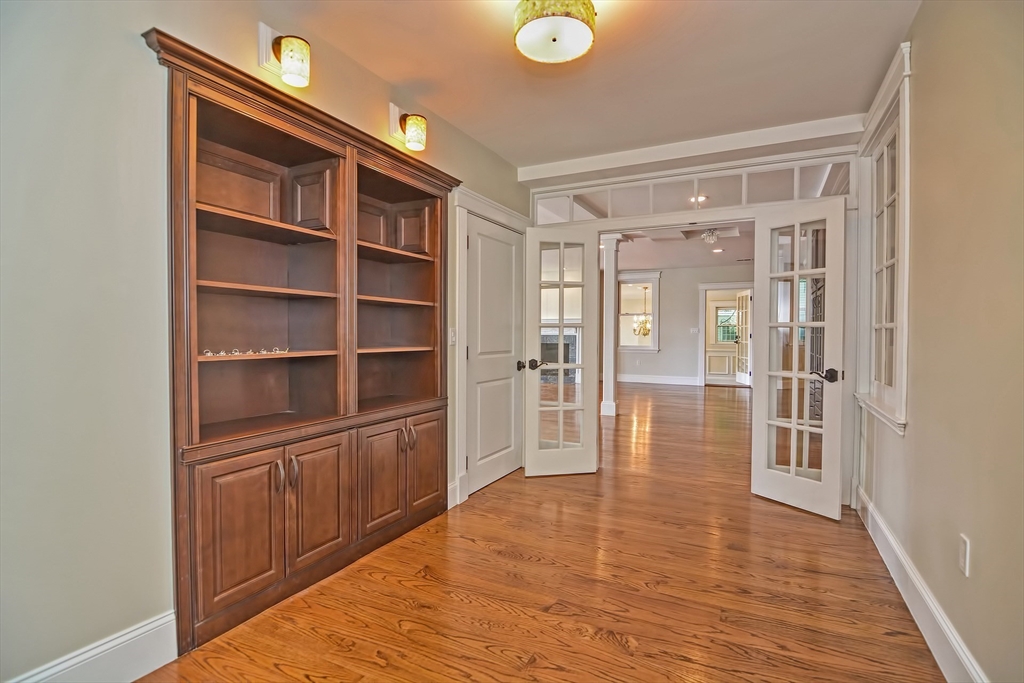 91 University Rd #2, Brookline, MA Photo #11