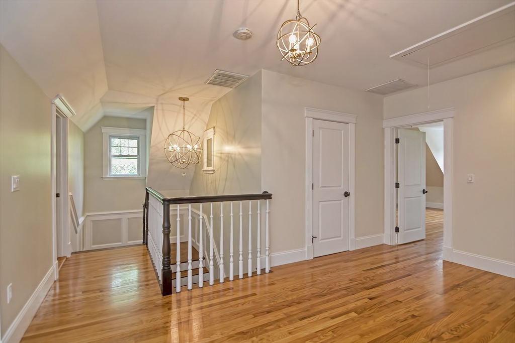 91 University Rd #2, Brookline, MA Photo #6
