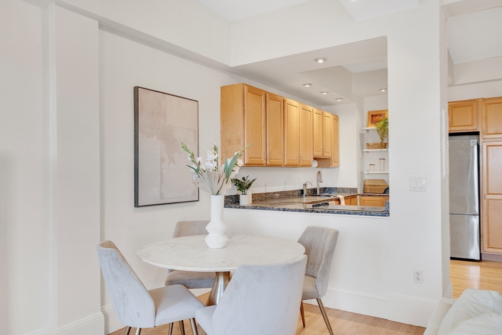 1080 Beacon St 5D