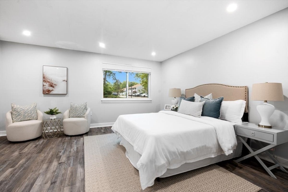 3 Beals Cove Rd #E, Hingham, MA Photo #4