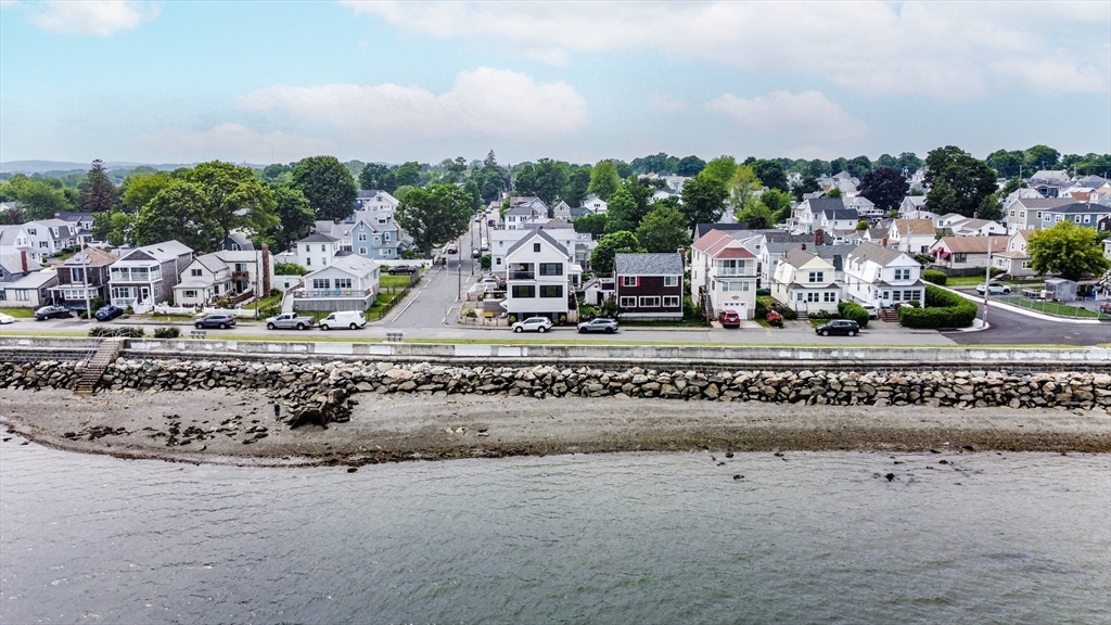 67 Edgewater Dr