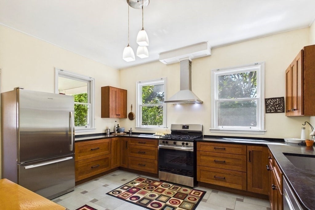 26 Woodlawn Street, Randolph, MA, 26 Woodlawn Street, Randolph, MA Photo #7