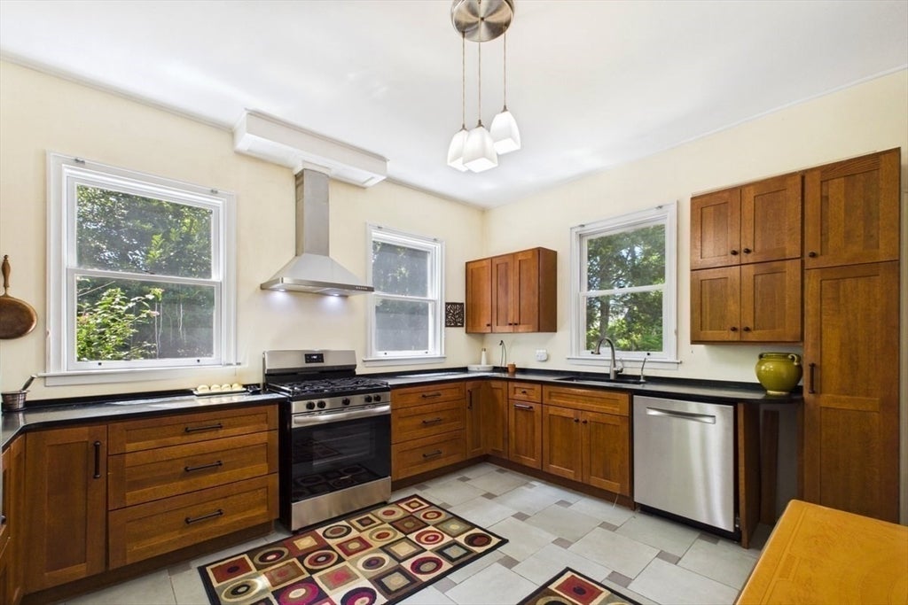 26 Woodlawn Street, Randolph, MA, 26 Woodlawn Street, Randolph, MA Photo #6