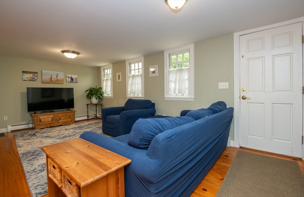 18 County Street #4, Ipswich, MA Photo #9