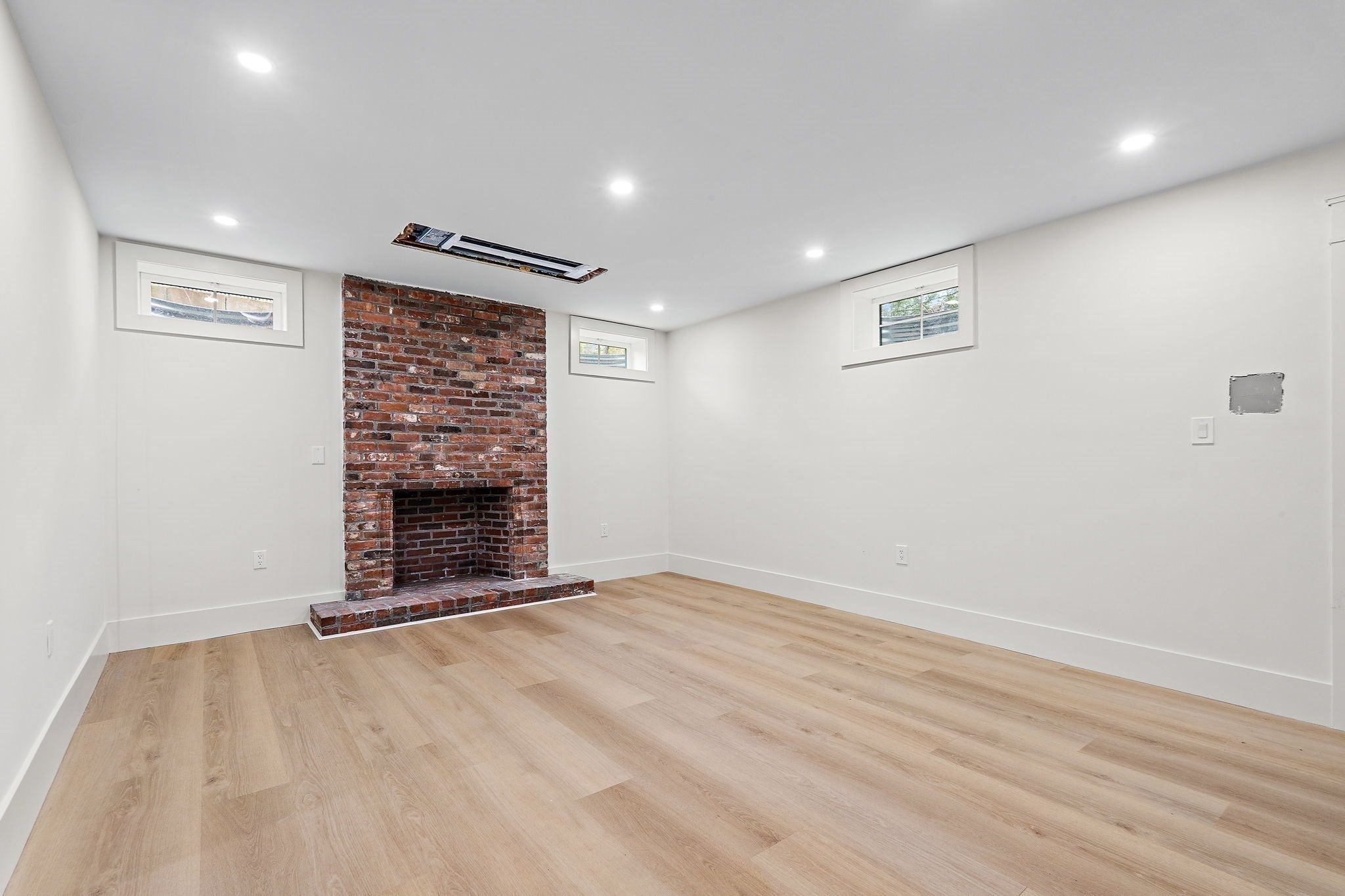 10 Noonhill Rd, Medfield, MA, 10 Noonhill Rd, Medfield, MA Photo #33
