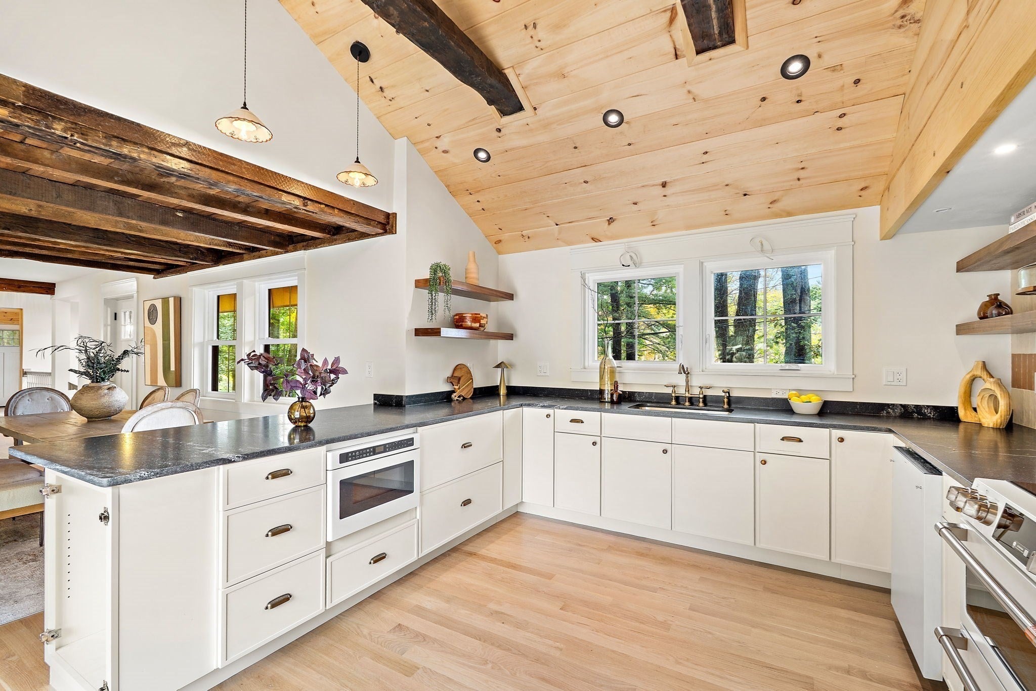 10 Noonhill Rd, Medfield, MA, 10 Noonhill Rd, Medfield, MA Photo #16
