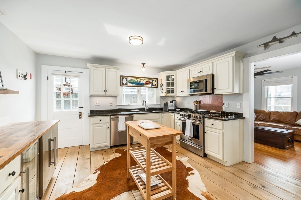 3 Vine Avenue, Rockport, MA Photo #8