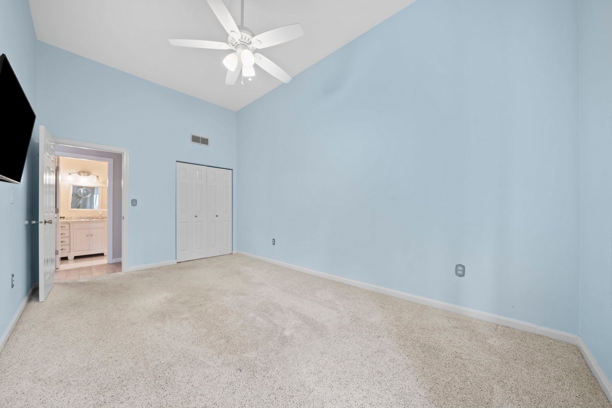 90 Sea St #120, Weymouth, MA Photo #17