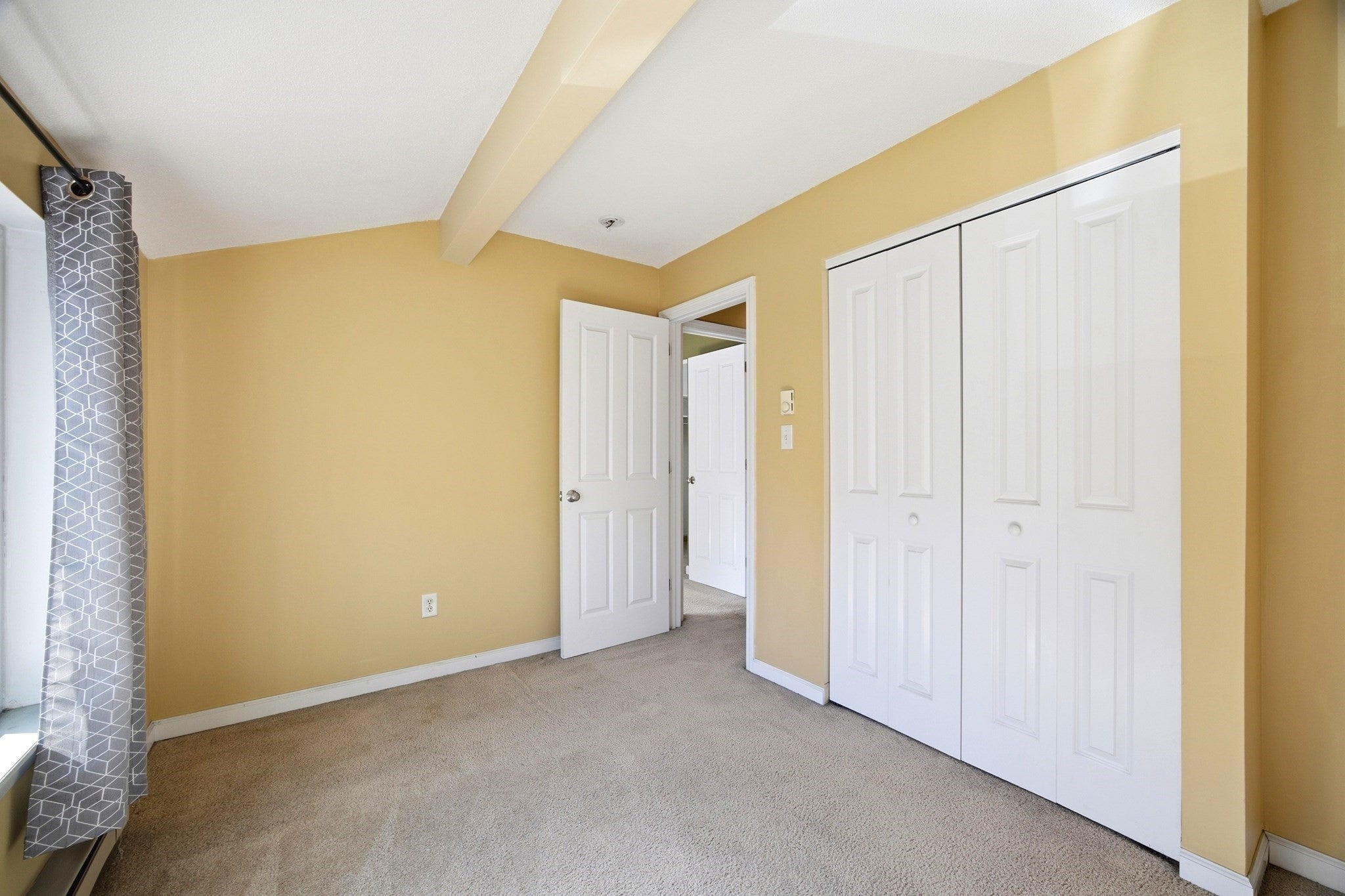 34 Saint Kolbe Dr #C, Holyoke, MA, 34 Saint Kolbe Dr #C, Holyoke, MA Photo #17