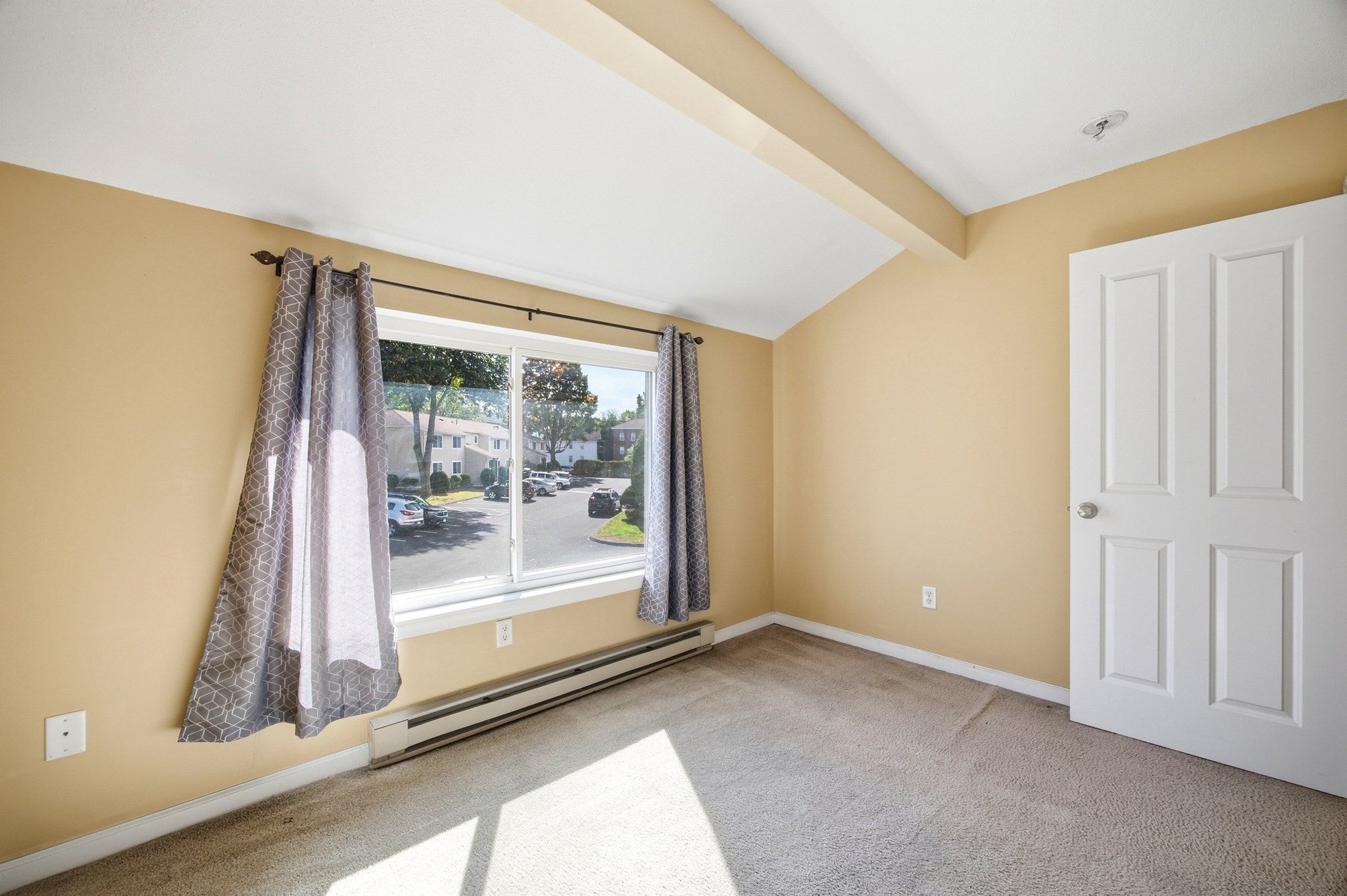 34 Saint Kolbe Dr #C, Holyoke, MA, 34 Saint Kolbe Dr #C, Holyoke, MA Photo #16
