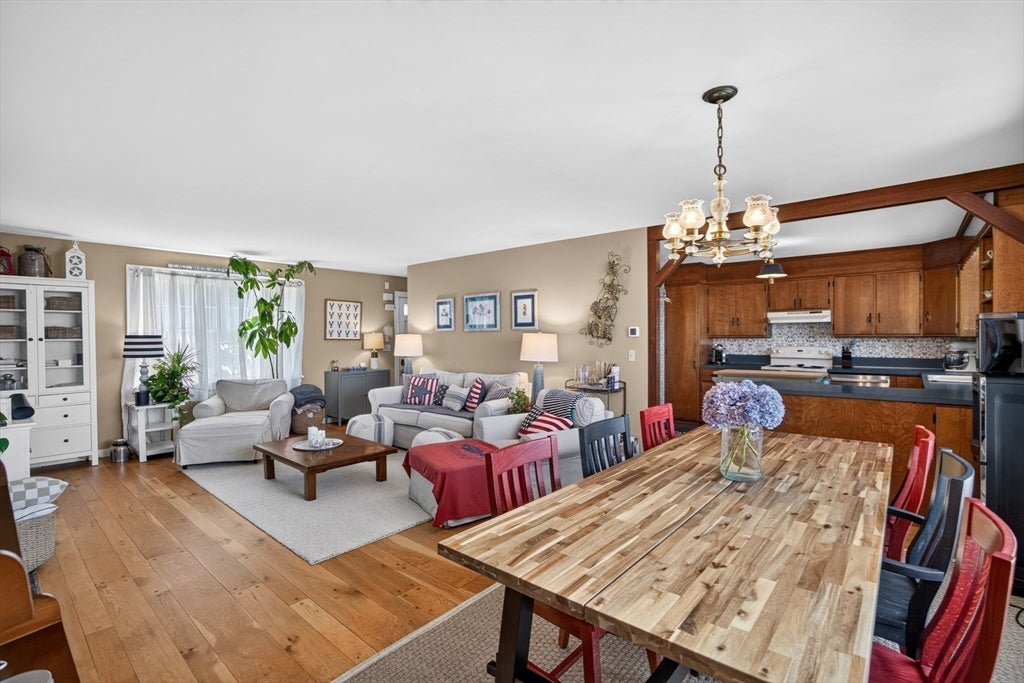 21 Ruggles RD, Orleans, MA, 21 Ruggles RD, Orleans, MA Photo #20