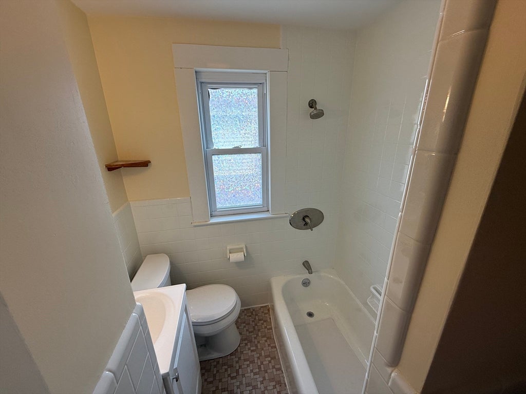 19 Chauncey St #3, Watertown, MA, 19 Chauncey St #3, Watertown, MA Photo #13