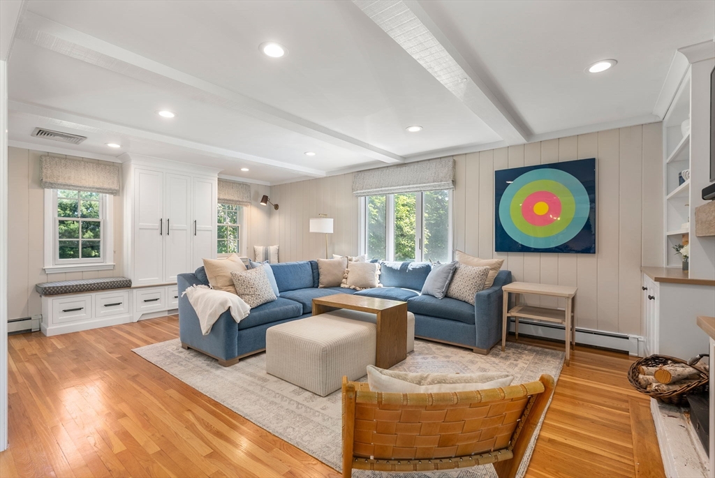 2 Russett Hill Road