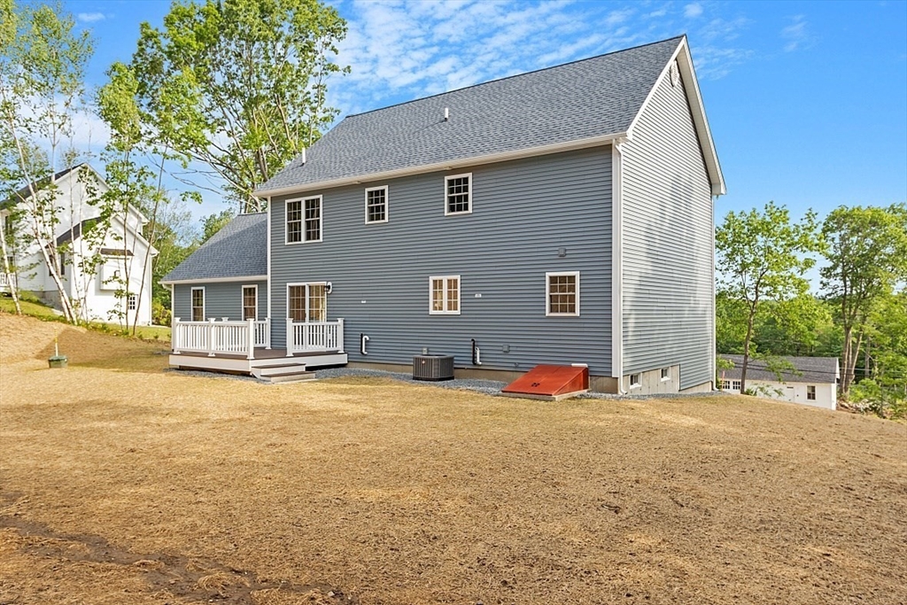 236 Davis Rd Winchester