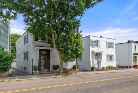 838 Saratoga St B Boston MA 02128