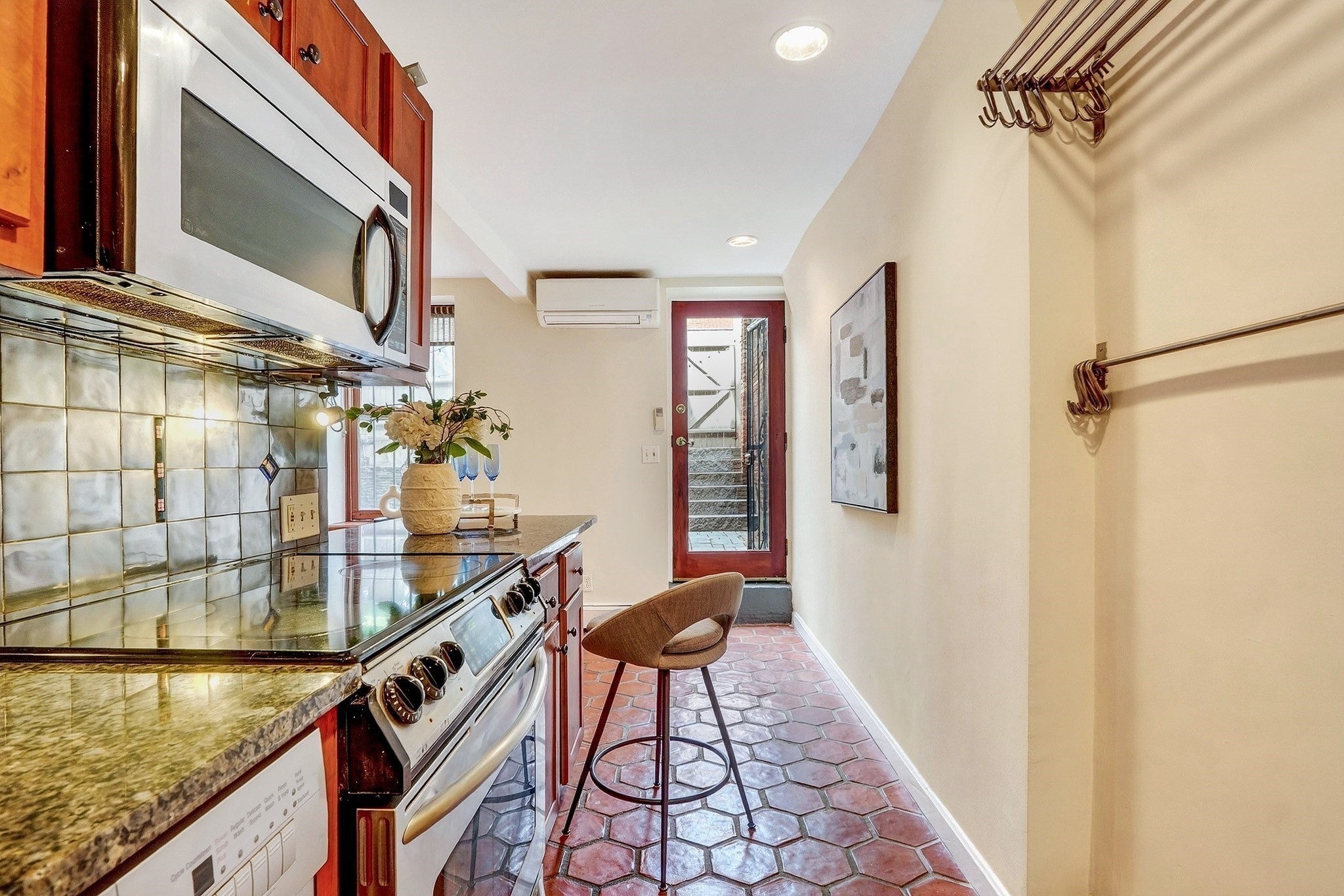 435 Shawmut Avenue #B, Boston, MA, 435 Shawmut Avenue #B, Boston, MA Photo #9