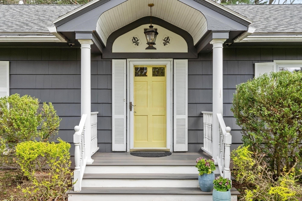 1 Hawthorne Circle