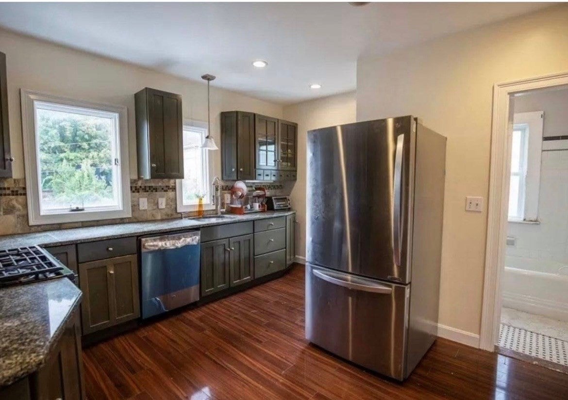 21 Webster St #2, Lynn, MA Photo #3