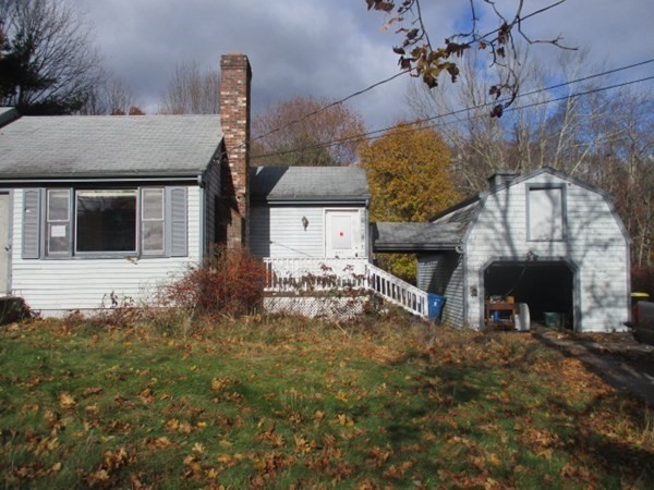 842 Whitman St