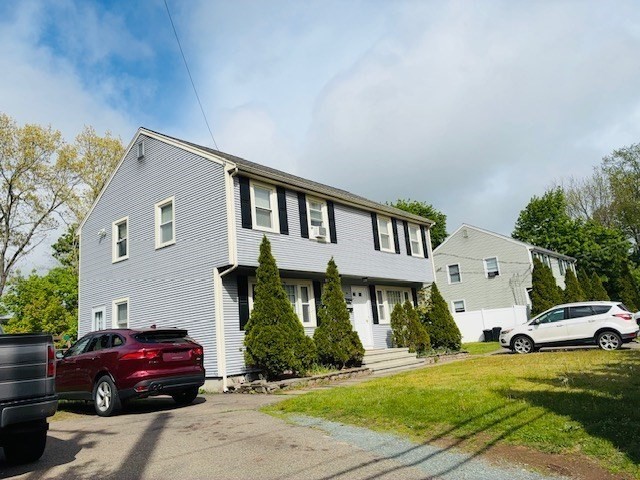 264 Stone St