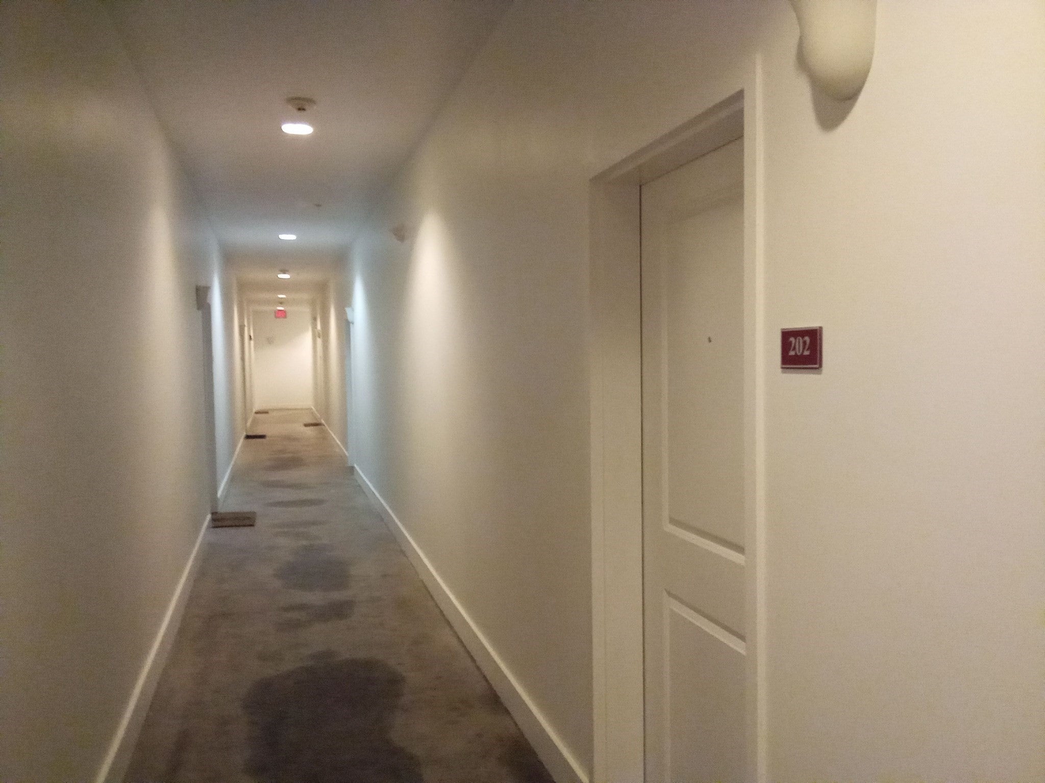 21 Illinois St 202