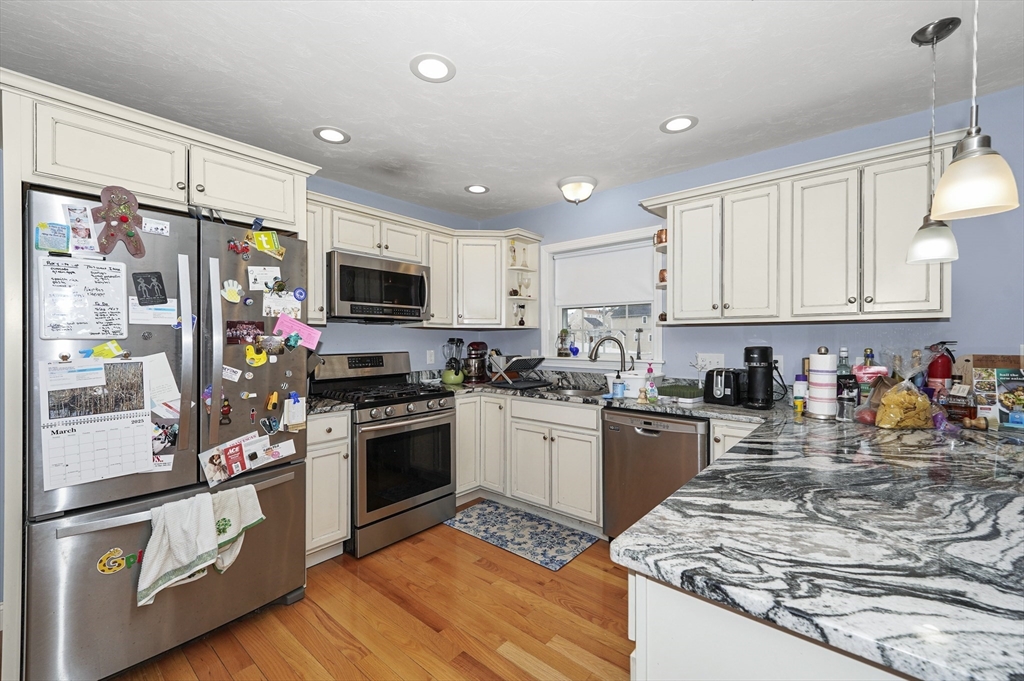 69 Brookside Dr 69
