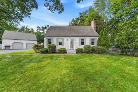 Photo of 536 Plymouth St, Middleboro, MA 02346 (MLS # 73537380)