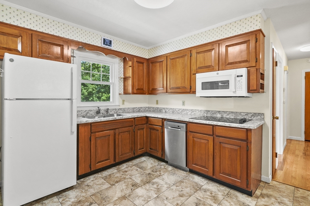 15 Springbrook Road