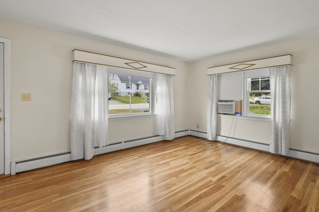 15 Springbrook Road