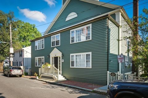 Photo of 26 Summer St #8, Marblehead, MA 01945 (MLS # 73460463)