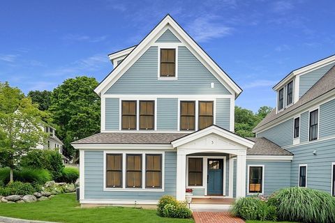 3 Sawmill Circle Manchester MA 01944