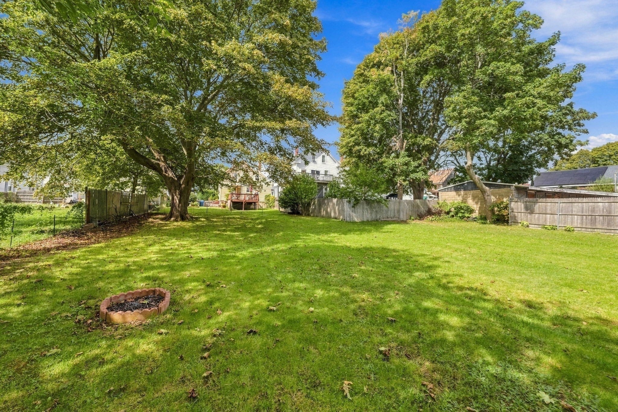 326 Cedar St, New Bedford, MA Photo #9