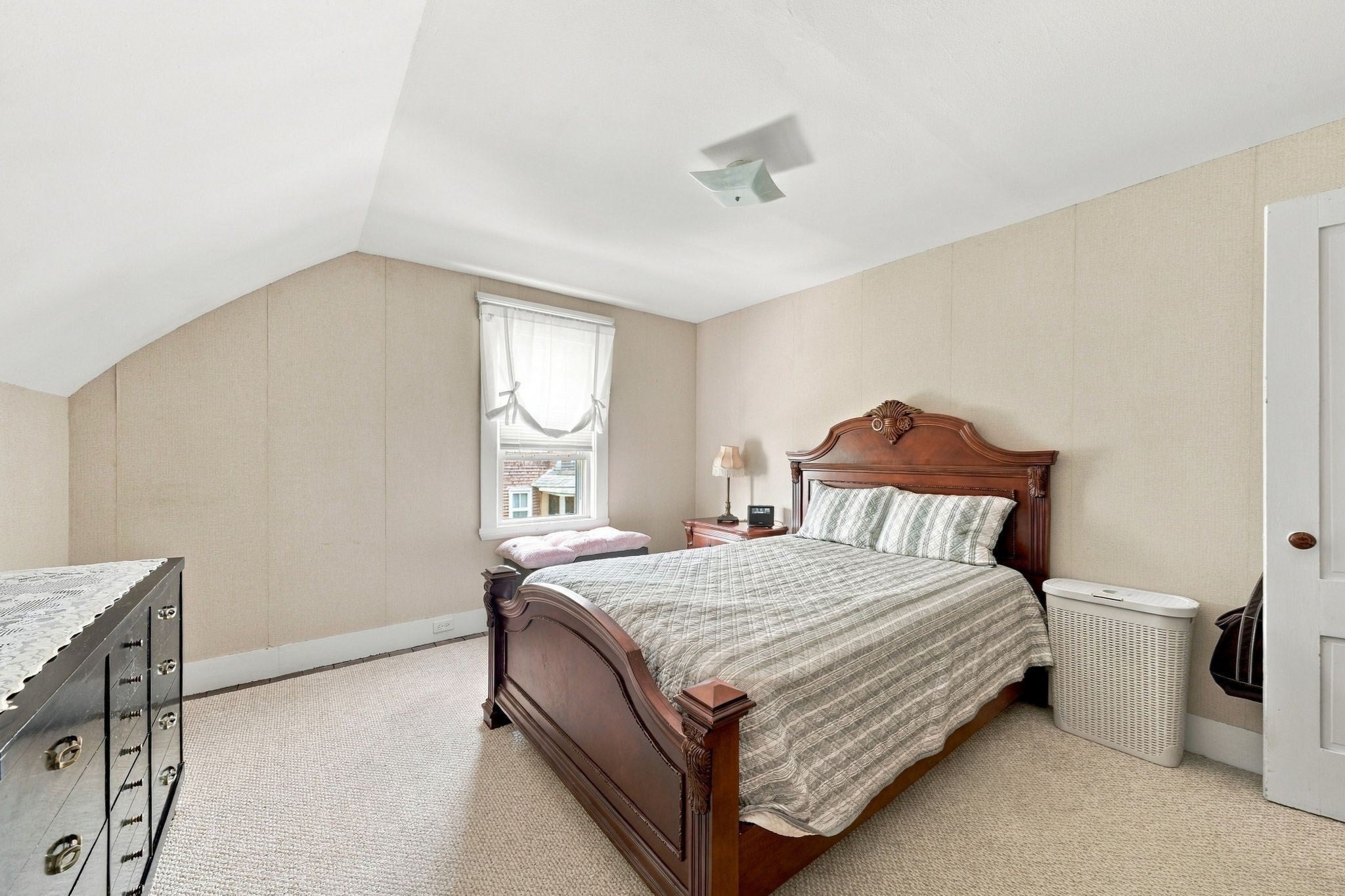 326 Cedar St, New Bedford, MA Photo #25
