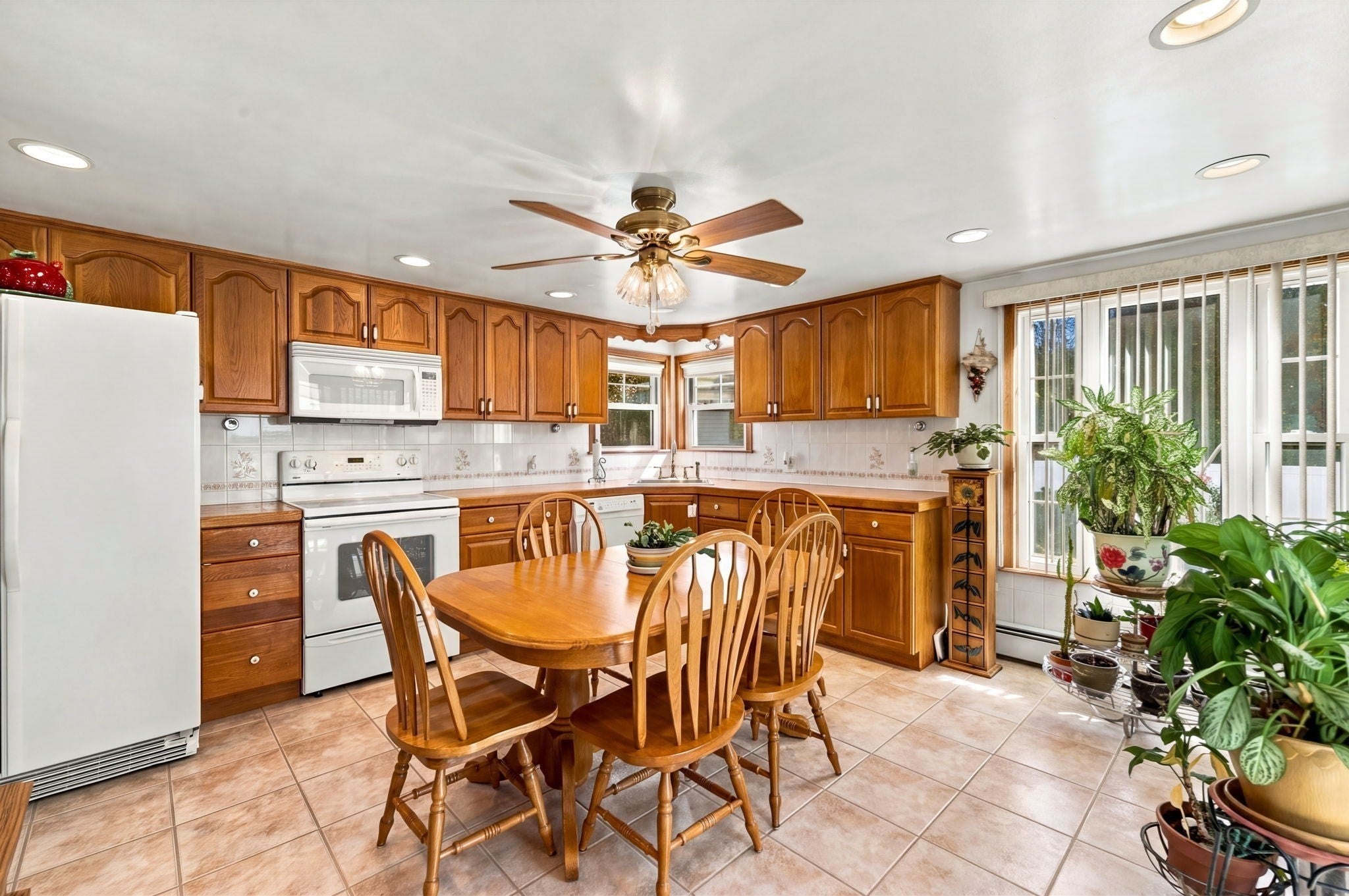 20 Benmor St, Medford, MA Photo #9