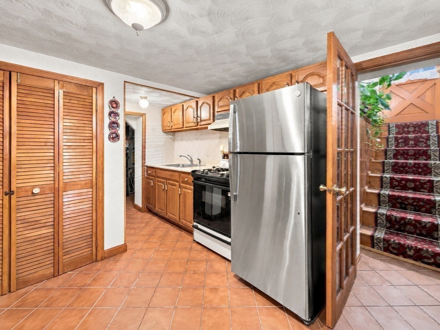 20 Benmor St, Medford, MA Photo #31
