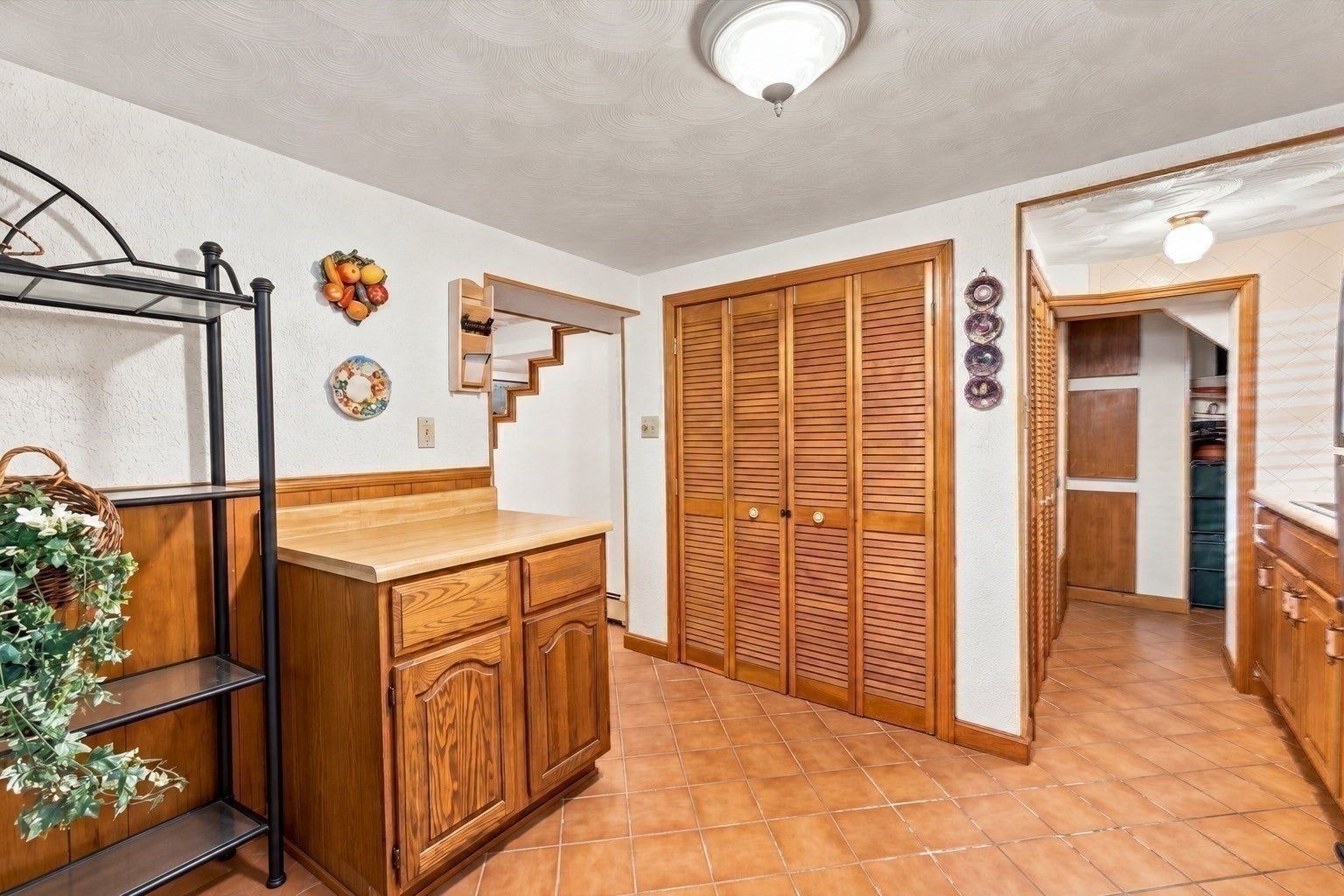 20 Benmor St, Medford, MA Photo #33