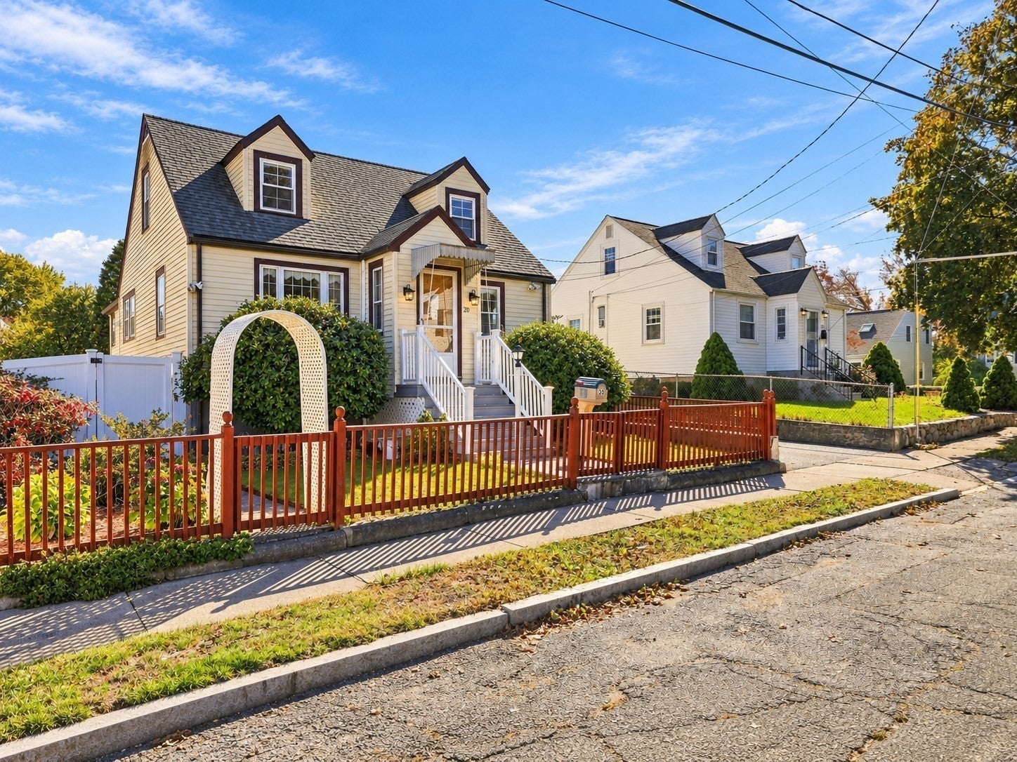20 Benmor St