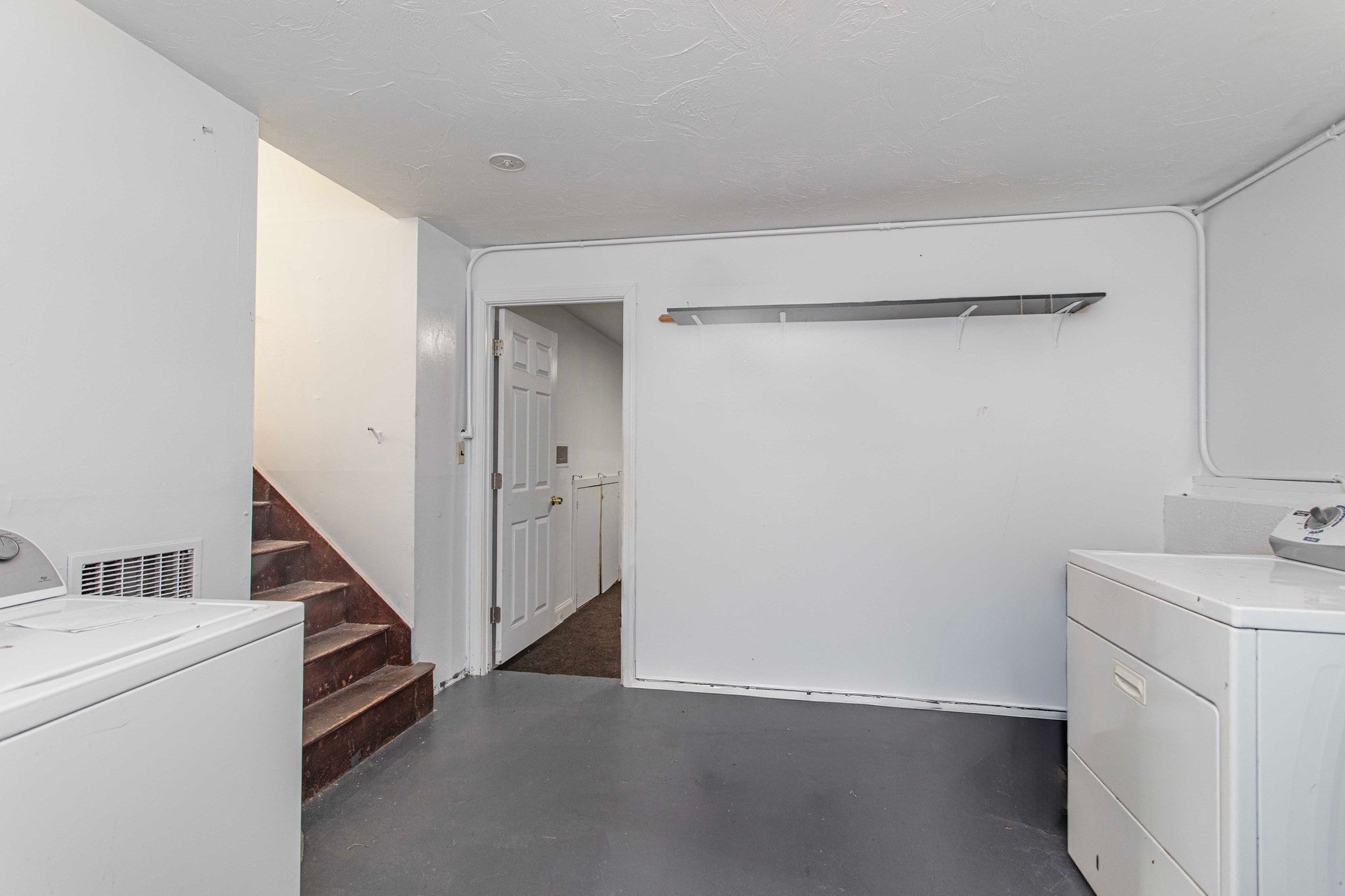 16 Falconer Ave, Brockton, MA Photo #29